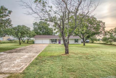 11001 Rosemar Lane Adkins TX 78101