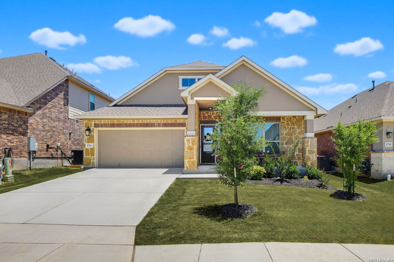 1711 Dunvegan Park Bulverde TX 78163