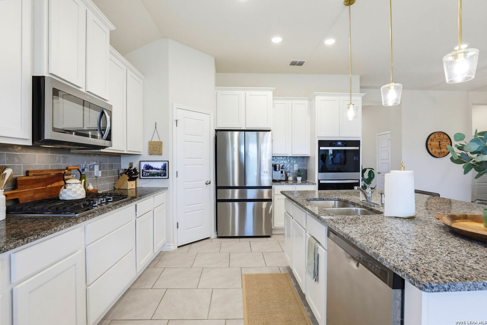 1711 Dunvegan Park Bulverde TX 78163