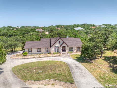 1104 Bridlewood New Braunfels TX 78132