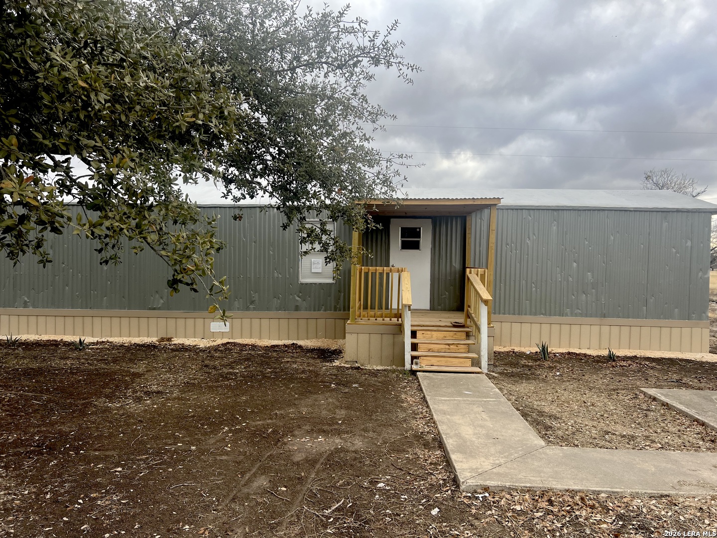 2901 Southern Breeze Hondo TX 78861