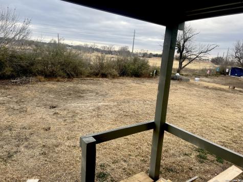2901 Southern Breeze Hondo TX 78861