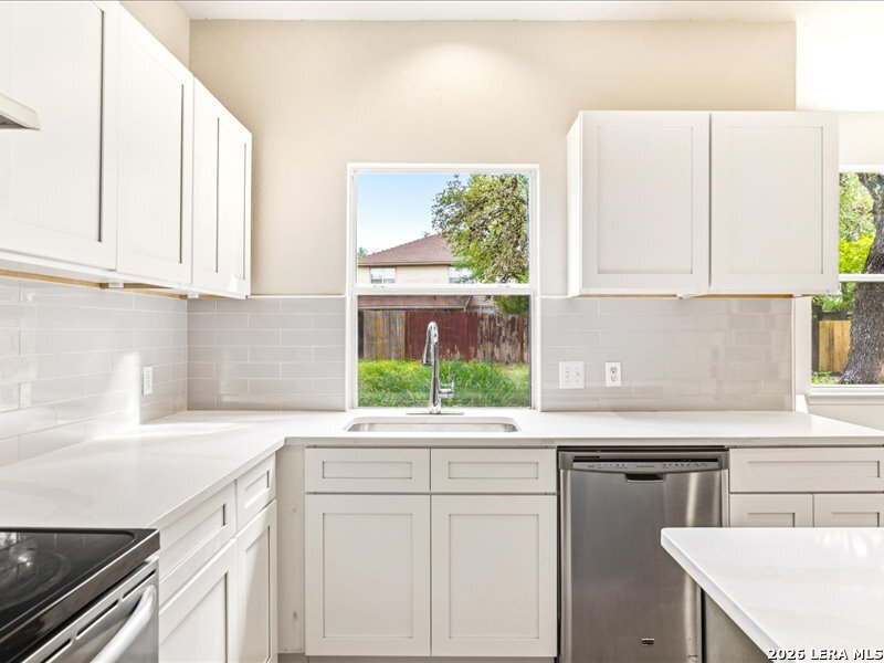 10314 Rainbow Creek San Antonio TX 78245