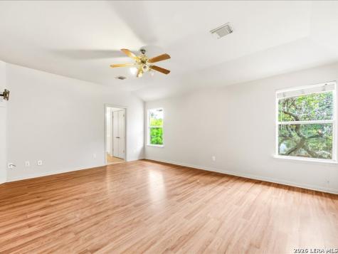 10314 Rainbow Creek San Antonio TX 78245