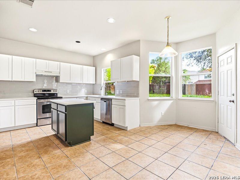 10314 Rainbow Creek San Antonio TX 78245