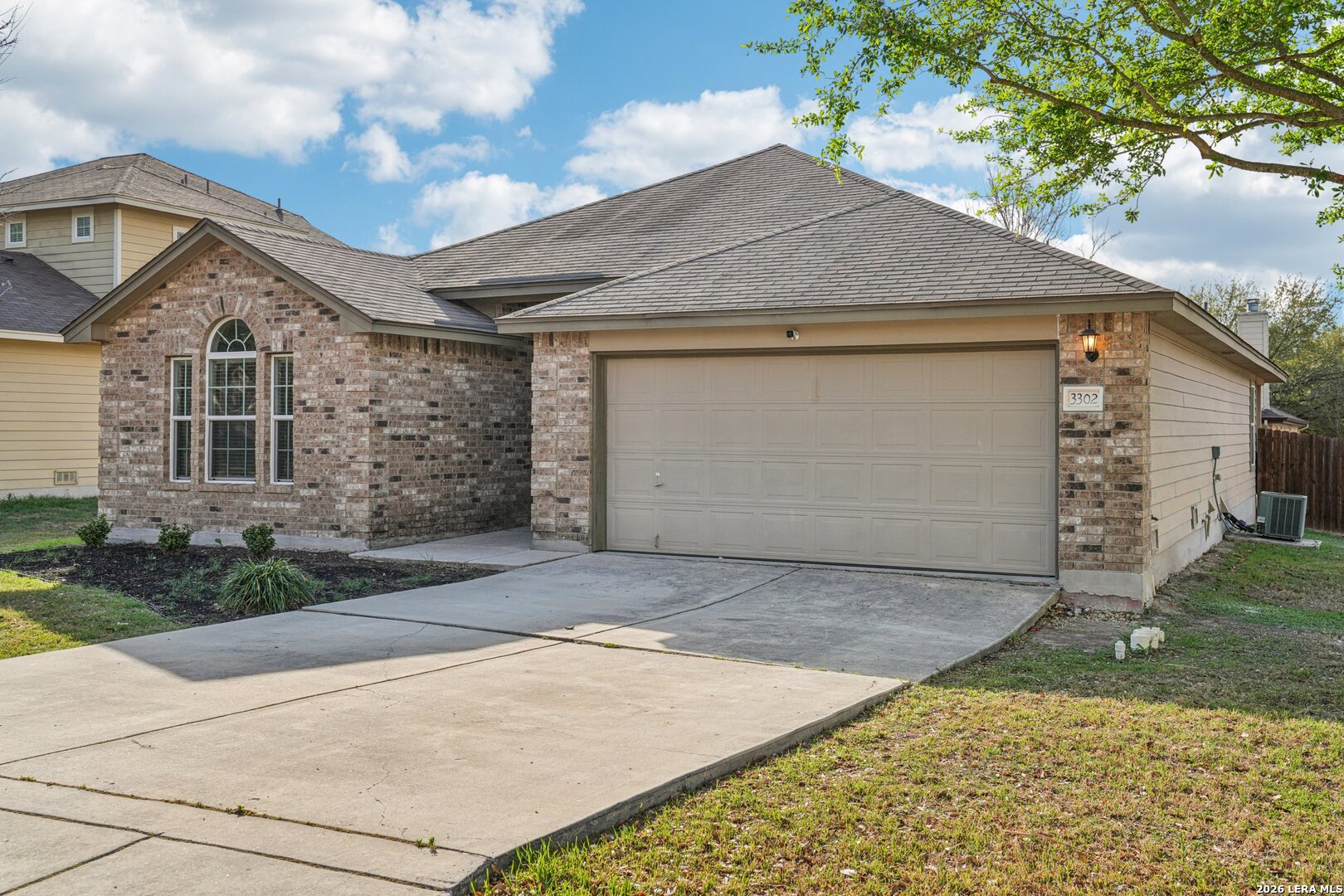 3302 Whisper Manor Schertz TX 78108