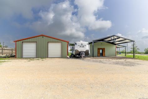 118 Pr 6190 Falls City TX 78117