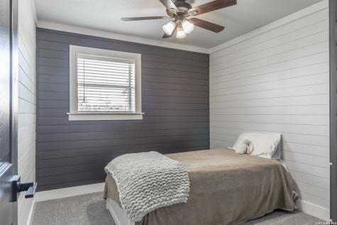 118 Pr 6190 Falls City TX 78117