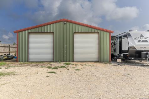 118 Pr 6190 Falls City TX 78117
