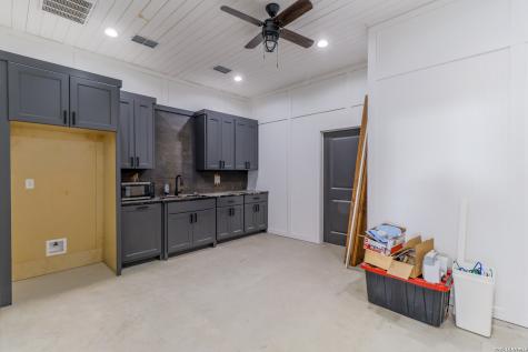 118 Pr 6190 Falls City TX 78117