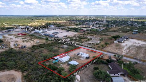 152 John Ayers Carrizo Springs TX 78834