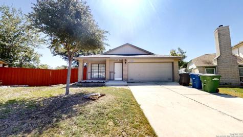 6426 Chimney Nest San Antonio TX 78233