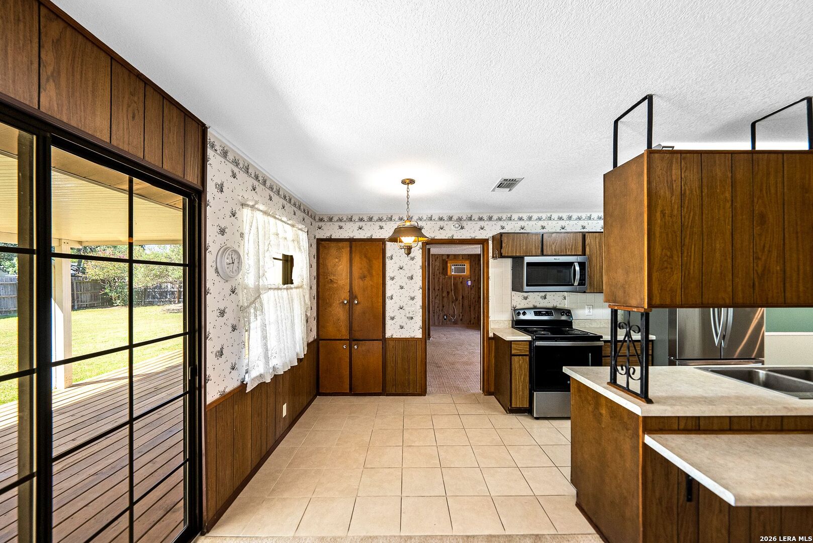 9446 Shields Drive San Antonio TX 78245
