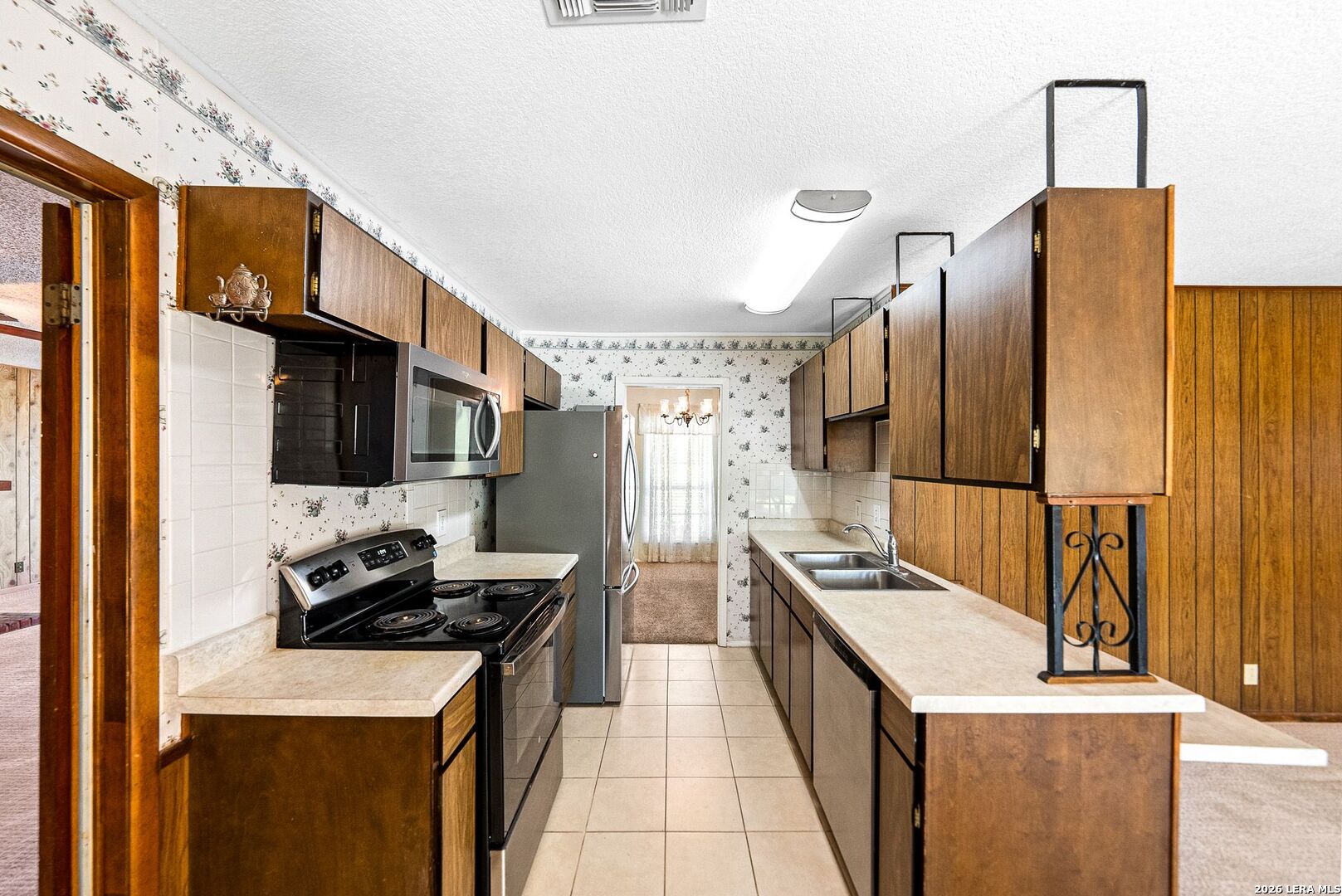 9446 Shields Drive San Antonio TX 78245