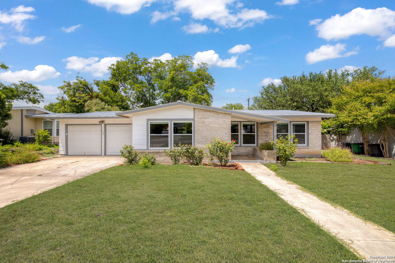 419 Oakleaf Drive San Antonio TX 78209