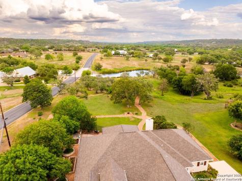 100 Glen Lakes Court W Ingram TX 78025