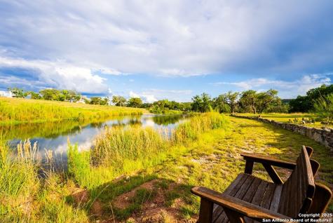100 Glen Lakes Court W Ingram TX 78025
