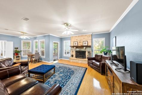 100 Glen Lakes Court W Ingram TX 78025