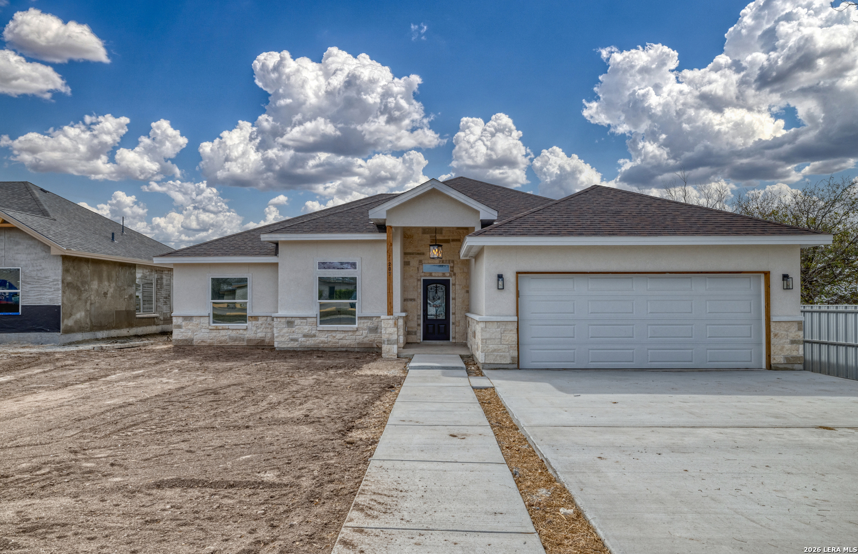 207 Riverside Drive Uvalde TX 78801