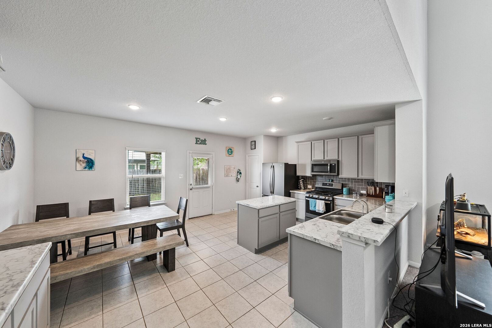 8908 Portobello Way Converse TX 78109