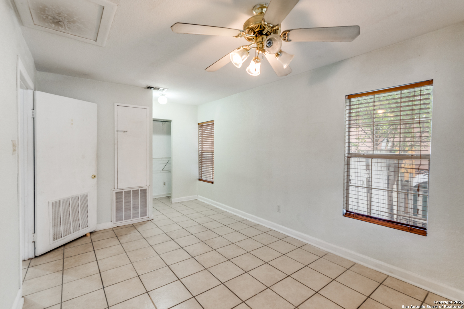 2839 Montrose San Antonio TX 78223