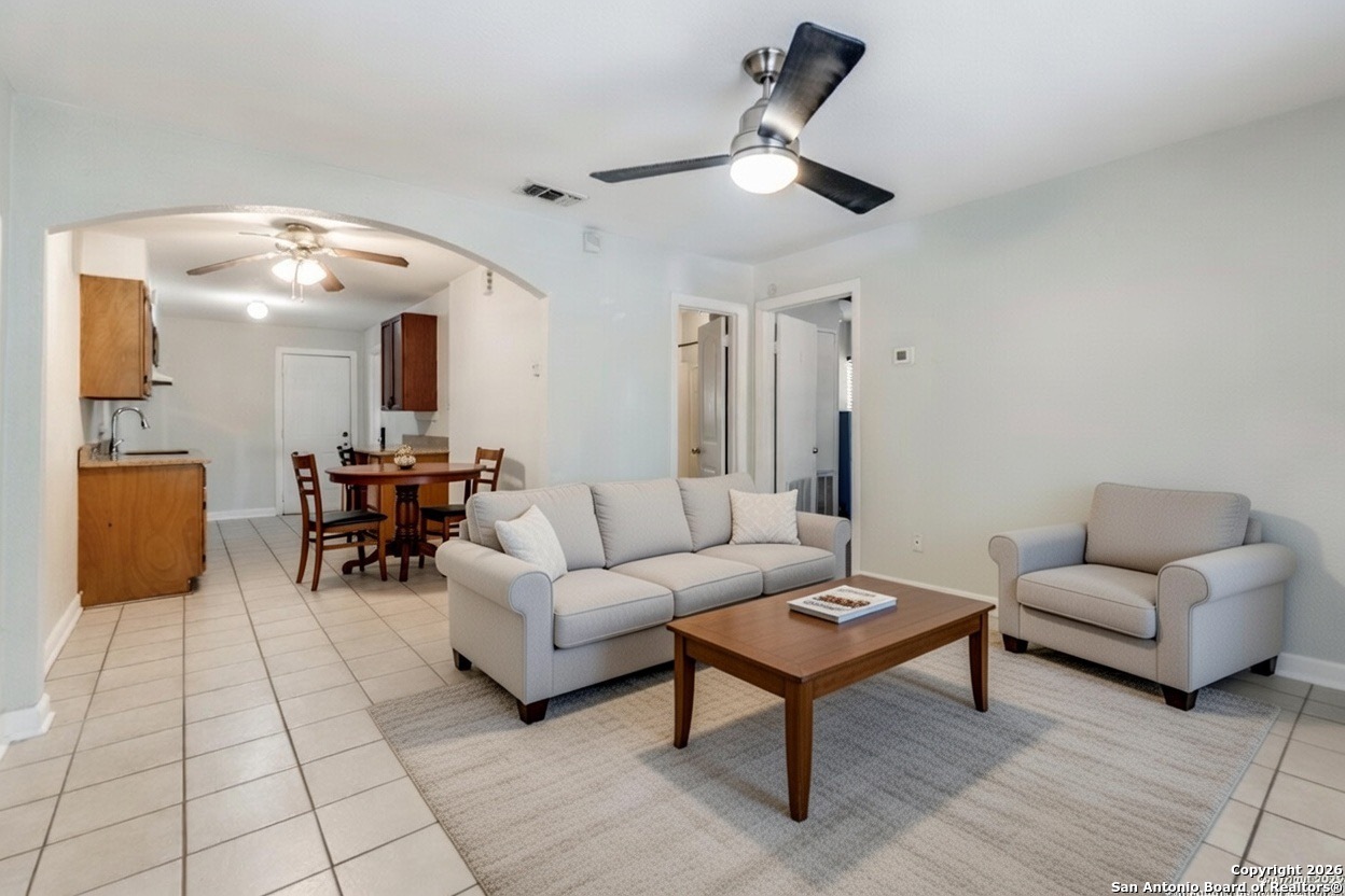2839 Montrose San Antonio TX 78223