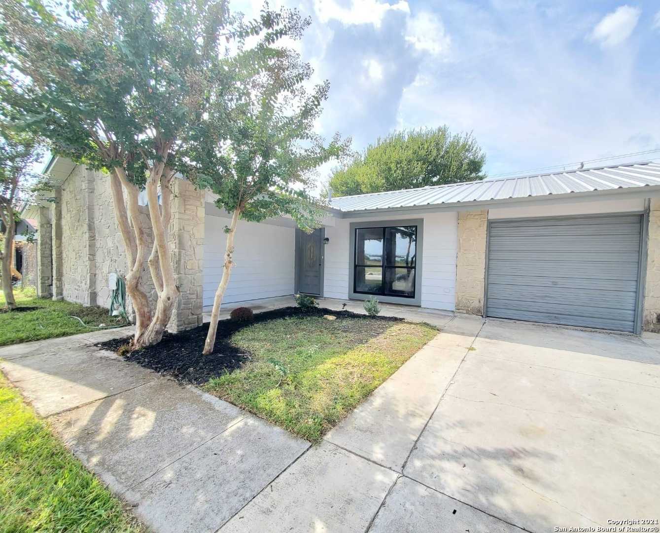 7507 Glen Mont San Antonio TX 78239