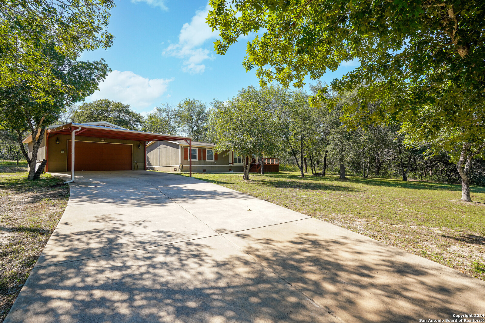 22223 Red Sand Drive San Antonio TX 78264