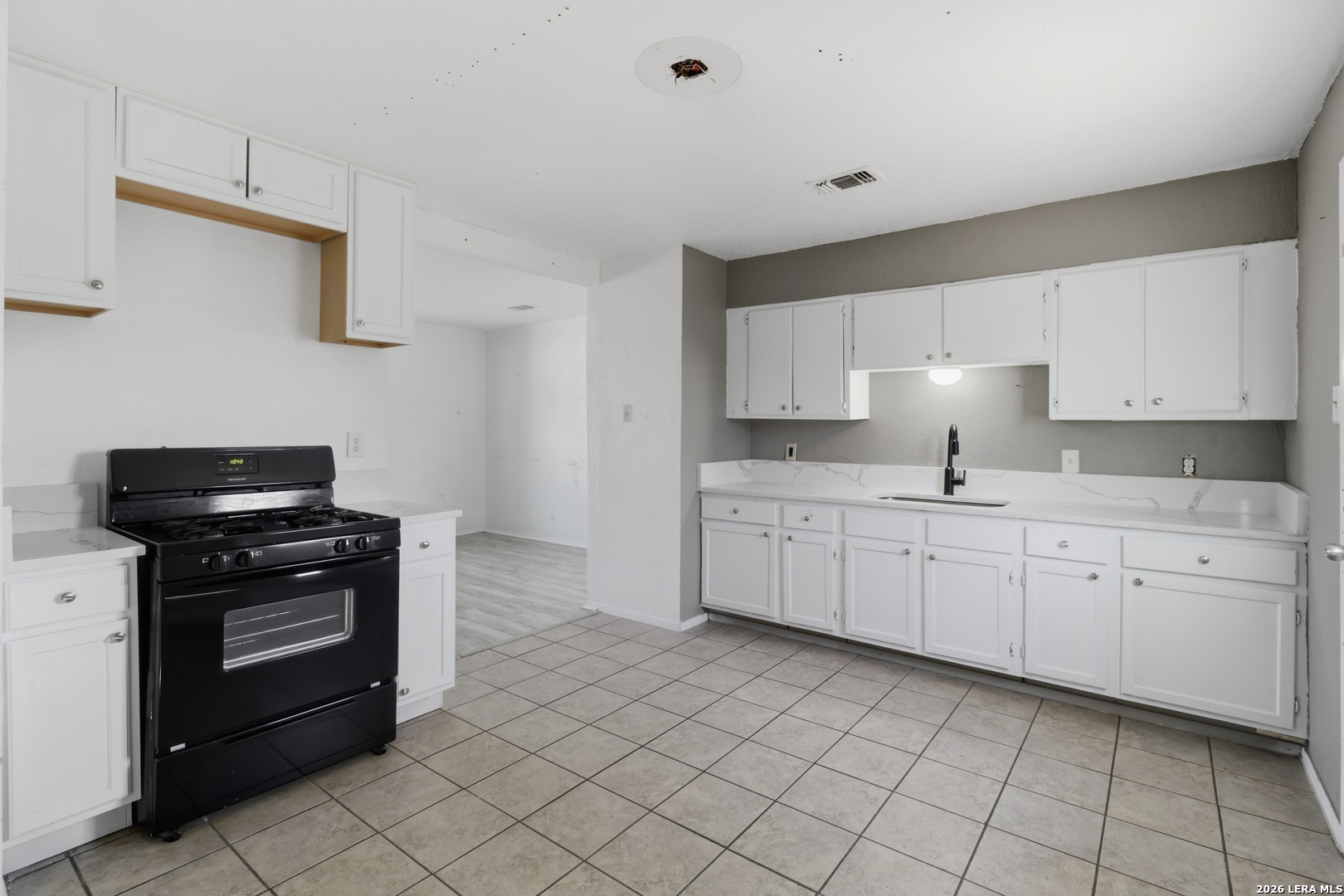 2606 Big John San Antonio TX 78224