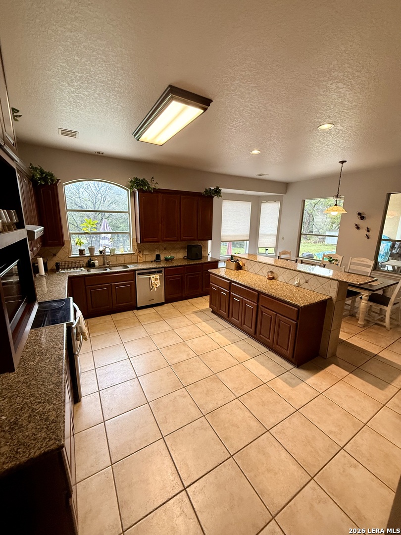 3248 Barton Hill Bulverde TX 78163