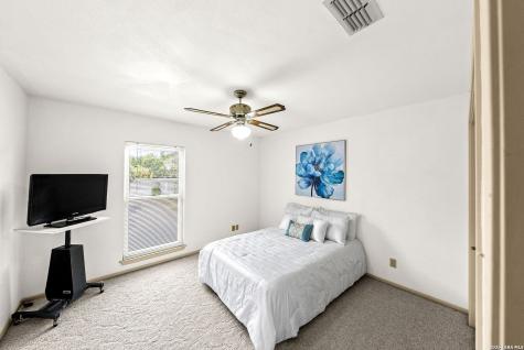 508 Thelma Drive Olmos Park TX 78212