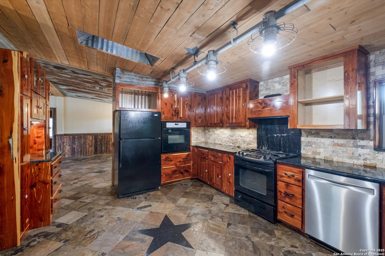 550 Caliche Bulverde TX 78163