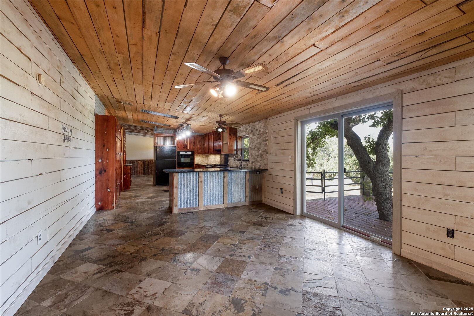 550 Caliche Bulverde TX 78163