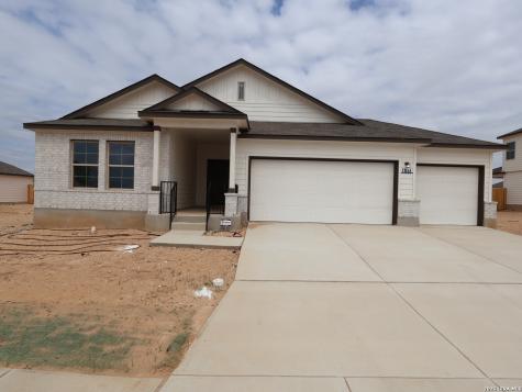 17446 Buffalo Grass Lane Elmendorf TX 78112