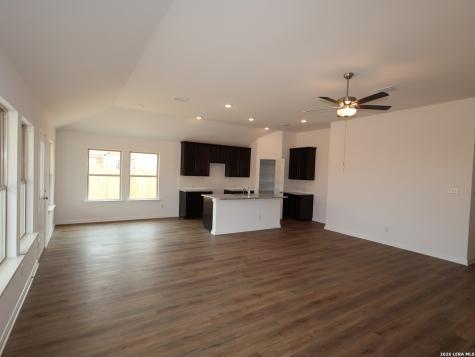 17446 Buffalo Grass Lane Elmendorf TX 78112
