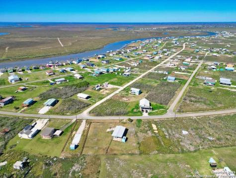 171 Flamingo Street Sargent TX 77414