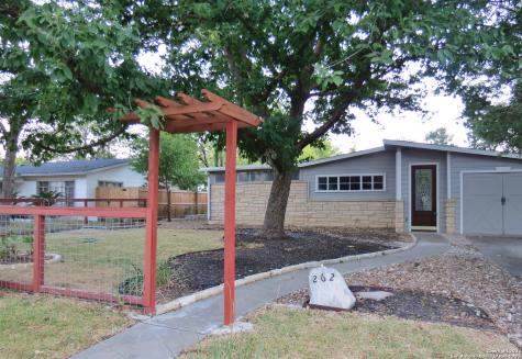 262 Brettonwood Drive San Antonio TX 78218