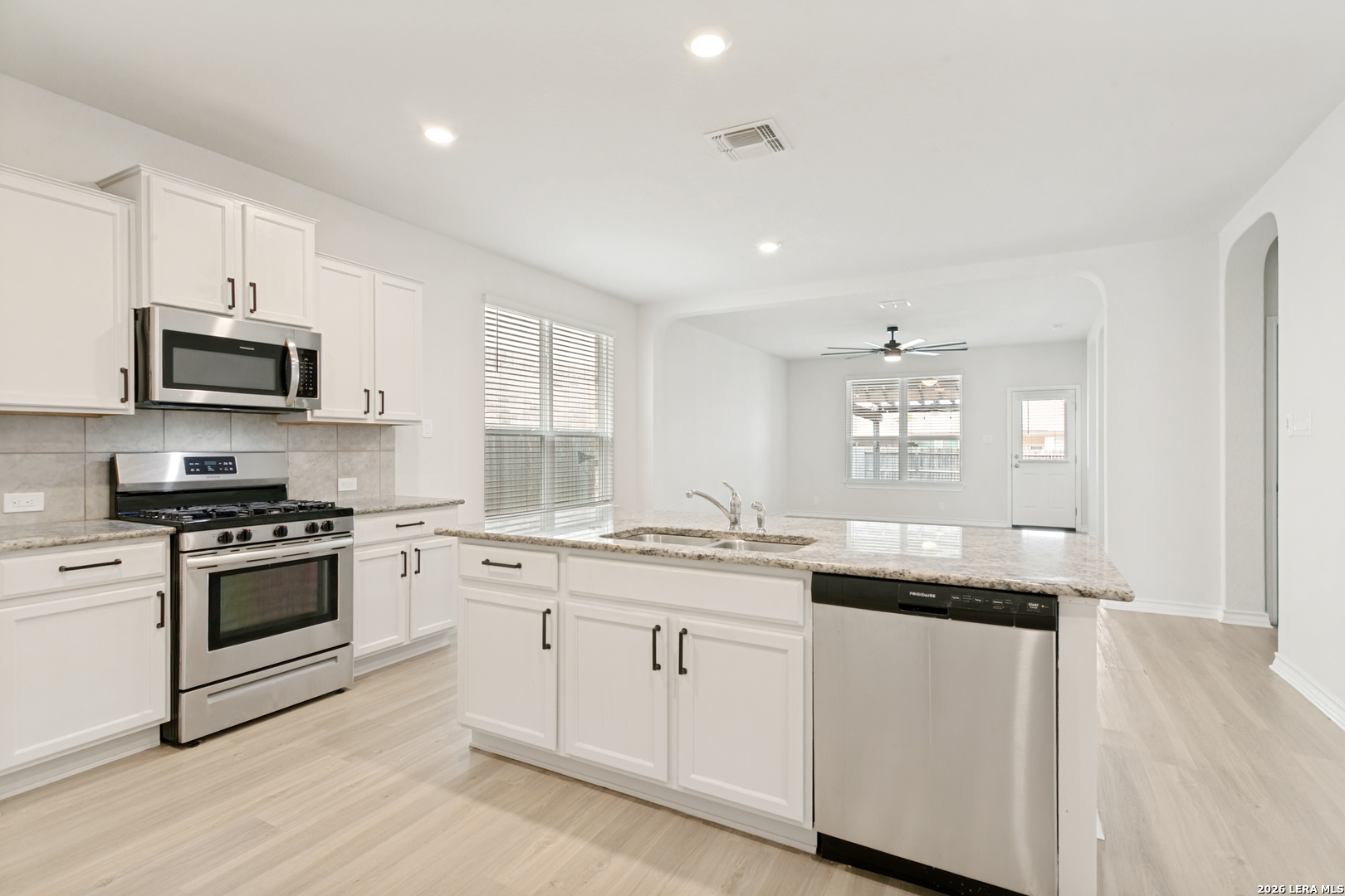 13632 Mcbride Bend San Antonio TX 78254