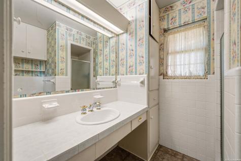 25 Labus Lane Floresville TX 78114