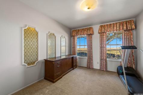 25 Labus Lane Floresville TX 78114