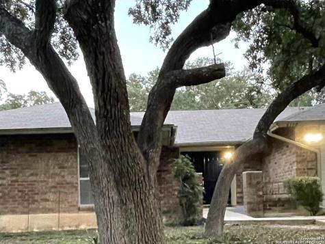 6114 Woodmoor Street San Antonio TX 78249