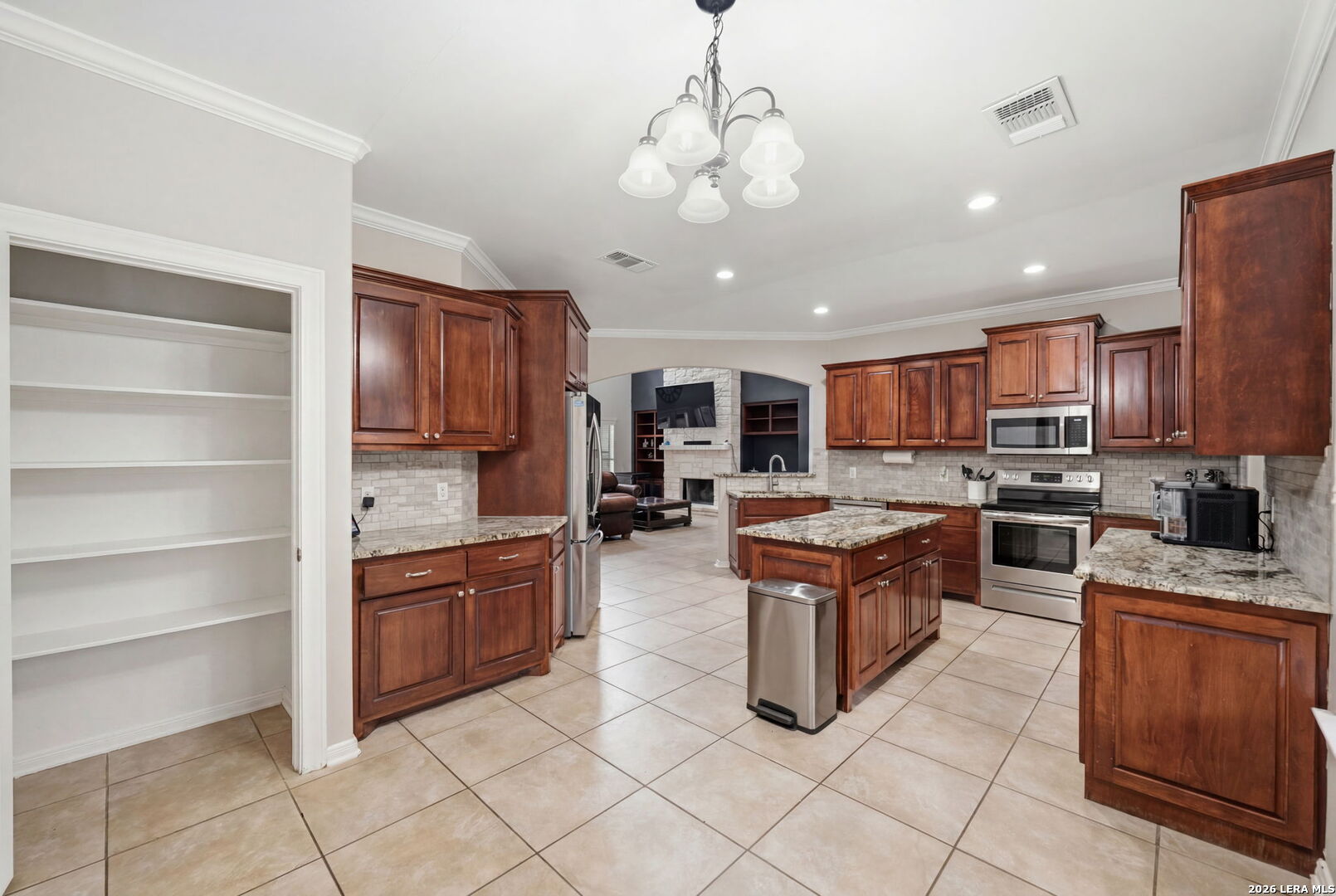 9619 Aster Circle Garden Ridge TX 78266