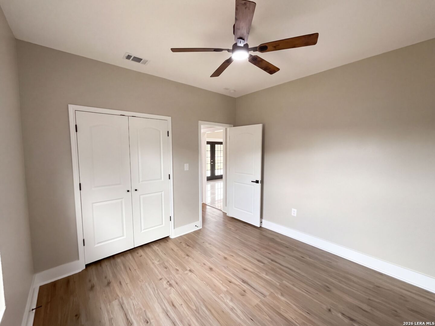 185 E Medium Meadow Drive Lytle TX 78052