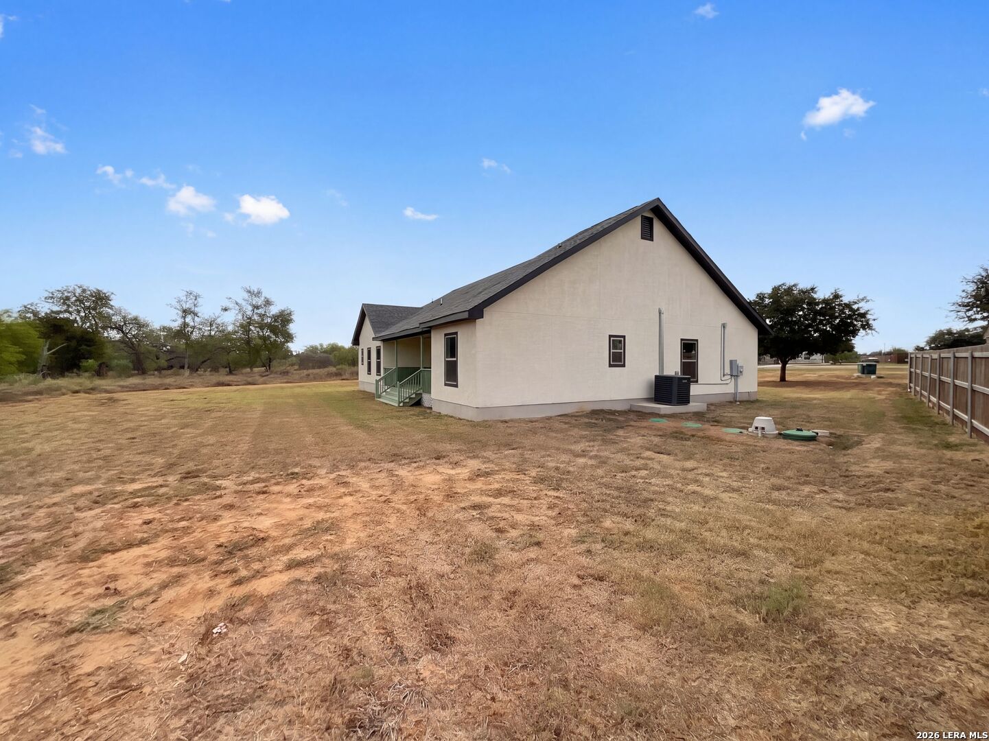 185 E Medium Meadow Drive Lytle TX 78052