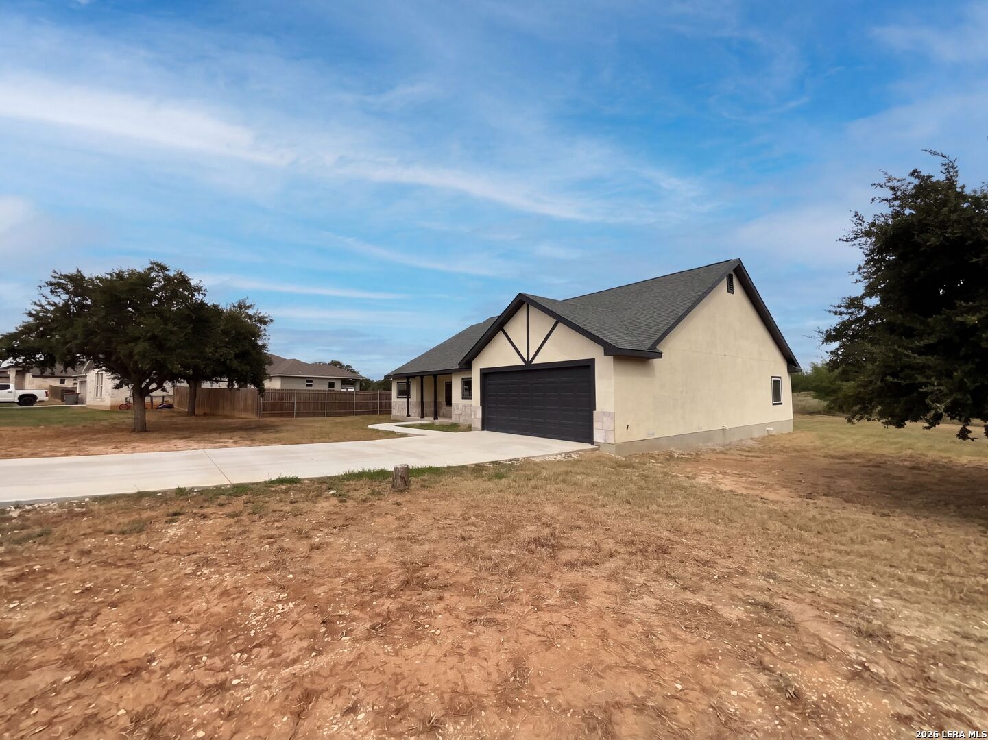 185 E Medium Meadow Drive Lytle TX 78052
