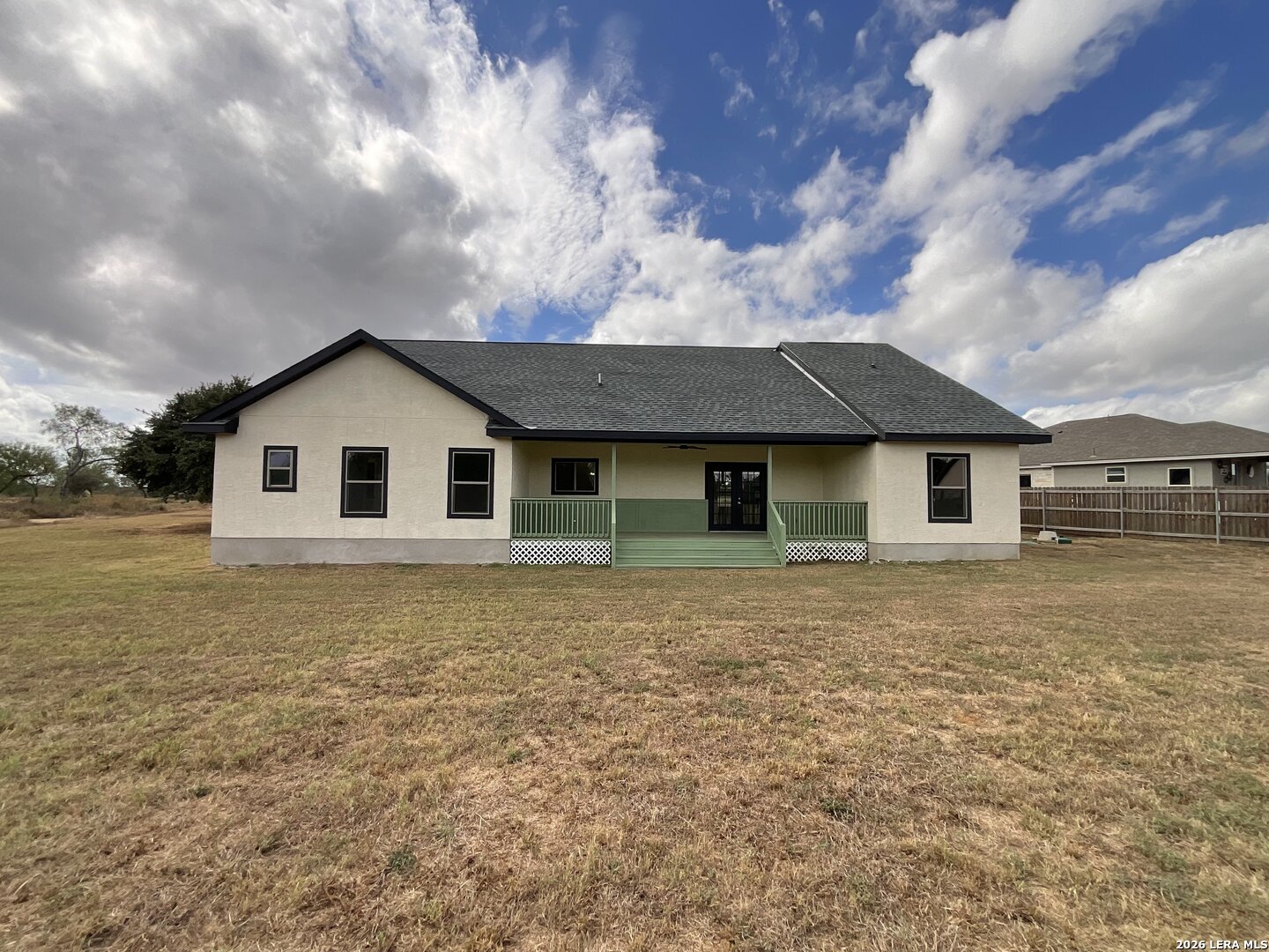 185 E Medium Meadow Drive Lytle TX 78052