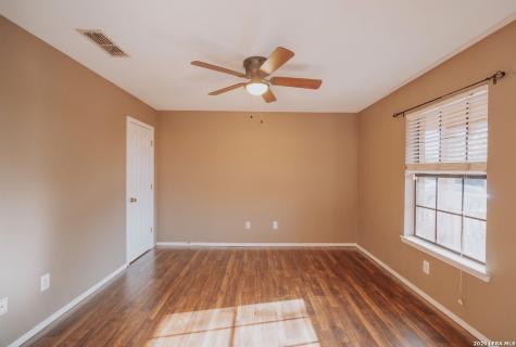 306 Yorktown Pleasanton TX 78064