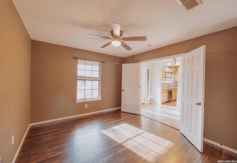 306 Yorktown Pleasanton TX 78064
