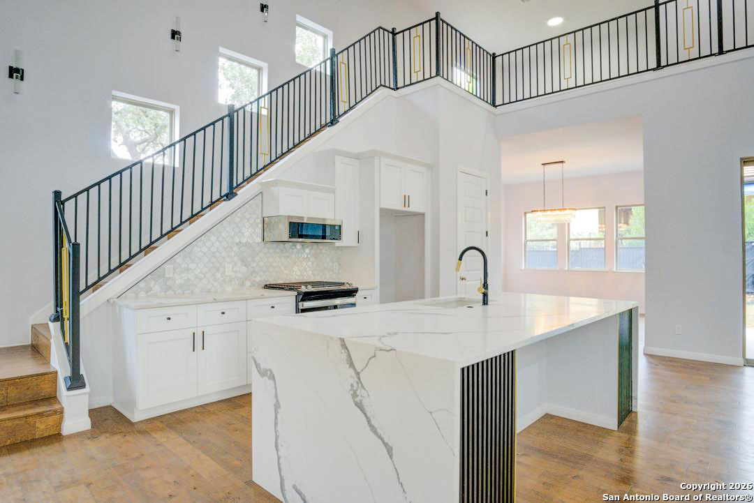 17 Liser Glen San Antonio TX 78257