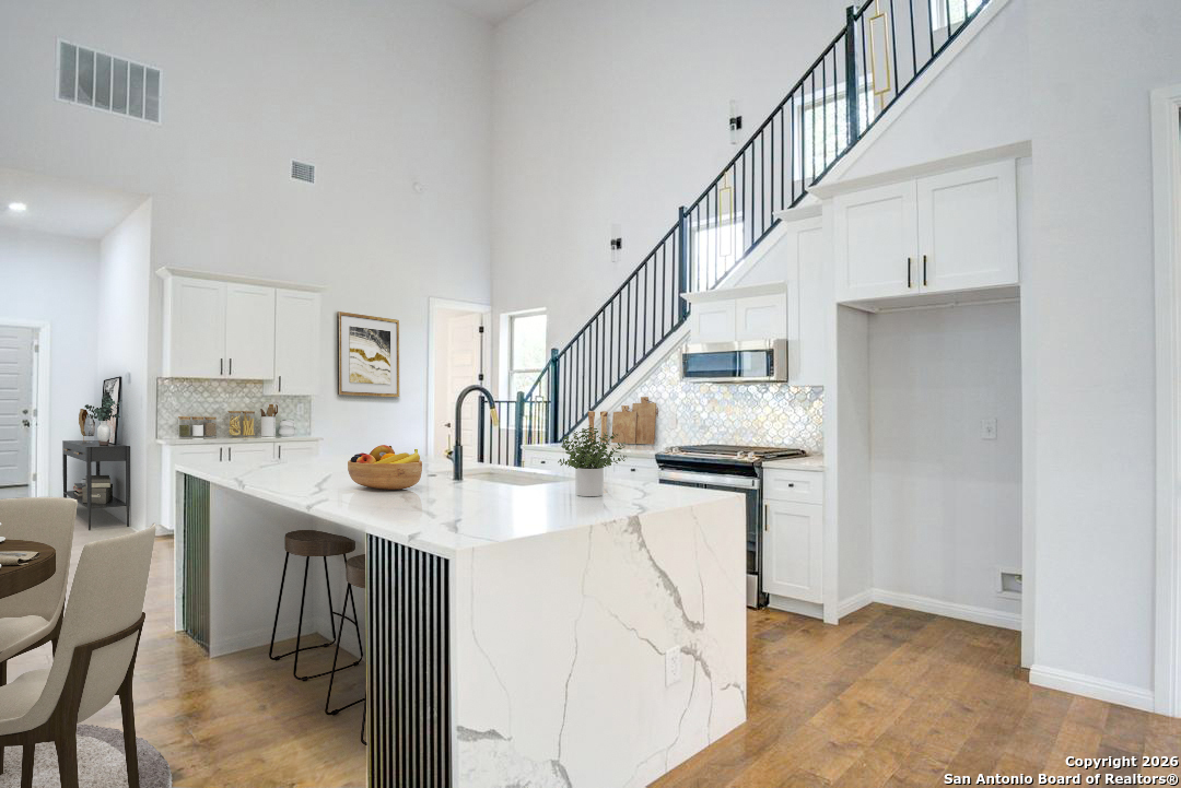 17 Liser Glen San Antonio TX 78257